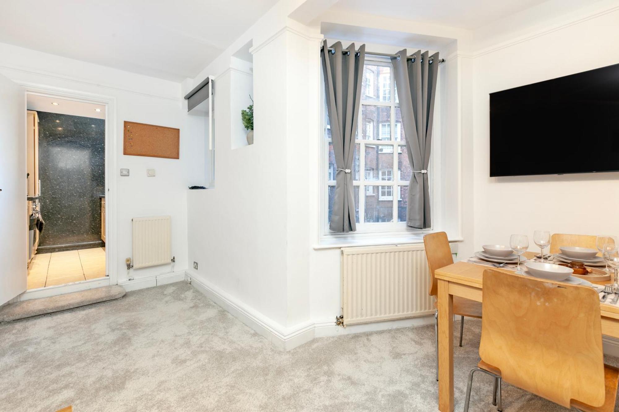 Beautiful 3 Bedroom Flat In Scott Ellis Gardens Londra Exterior foto