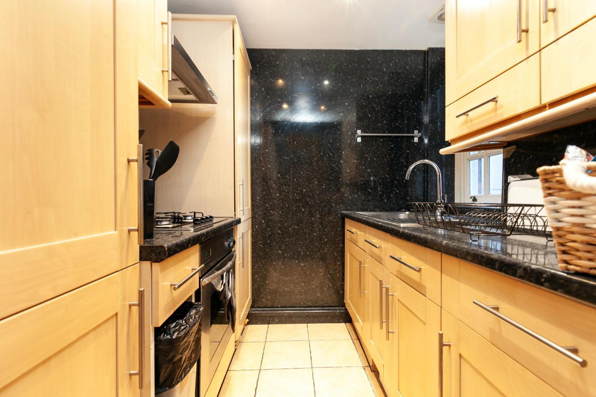 Beautiful 3 Bedroom Flat In Scott Ellis Gardens Londra Exterior foto